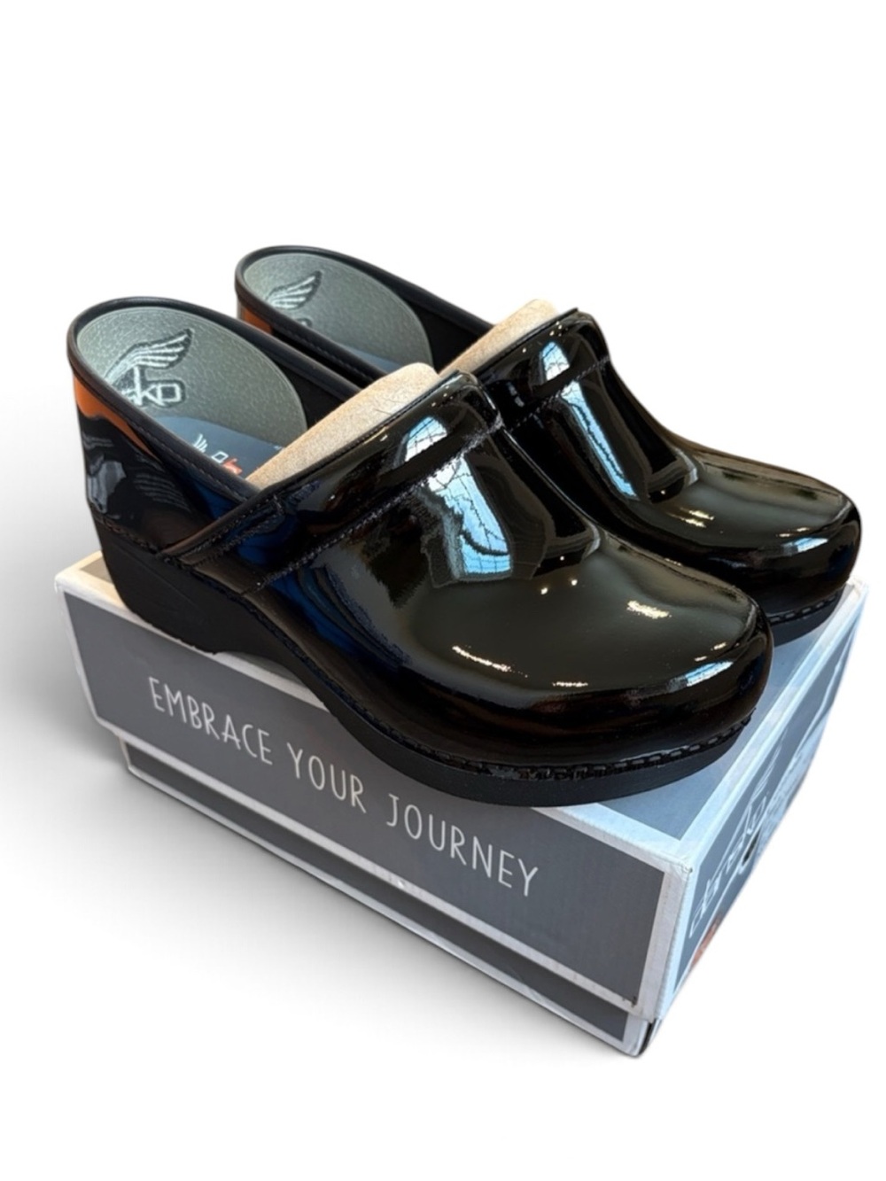 Dansko XP 2.0 Patent Leather Clogs Women’s 41 (10.5-11) Black NIB